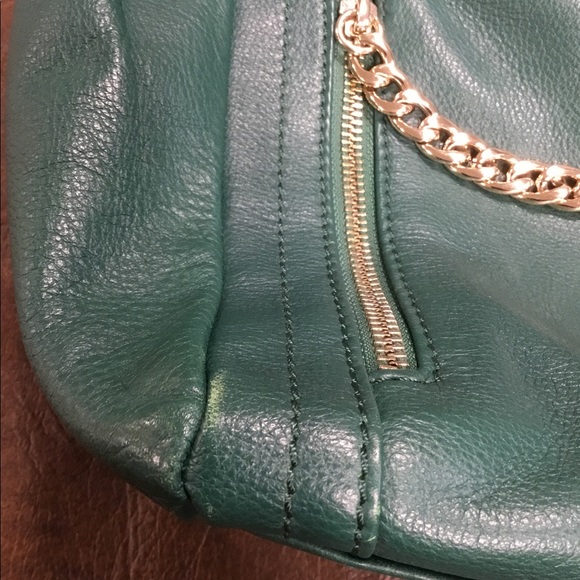 EUC B. MAKOWSKY EMERALD GREEN LEATHER HAND BAG - Picture 7 of 12